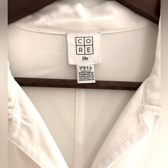 CORE Life - White Long Sleeve Button Down Top - Size L - Picture 3 of 6